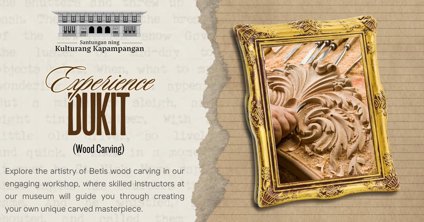 Dukit wood carving demonstration at Santungan